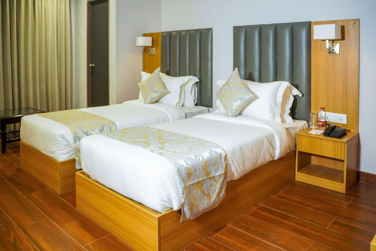 Comfort Inn Udaipur Exterior photo