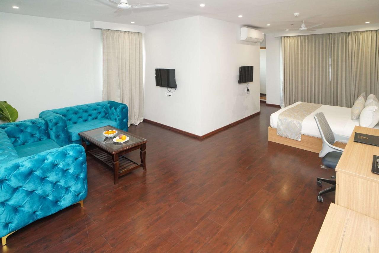 Comfort Inn Udaipur Exterior photo